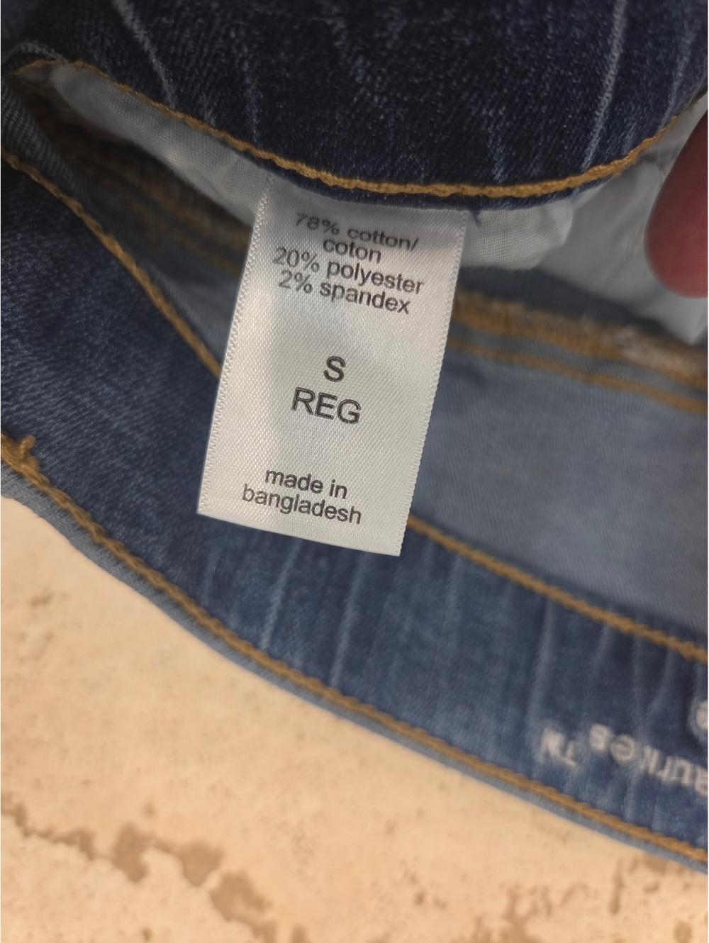 m jeans maurices Super High-Rise Distressed Raw Hem Stretch Jeans Womens Size S - Picture 3 of 7